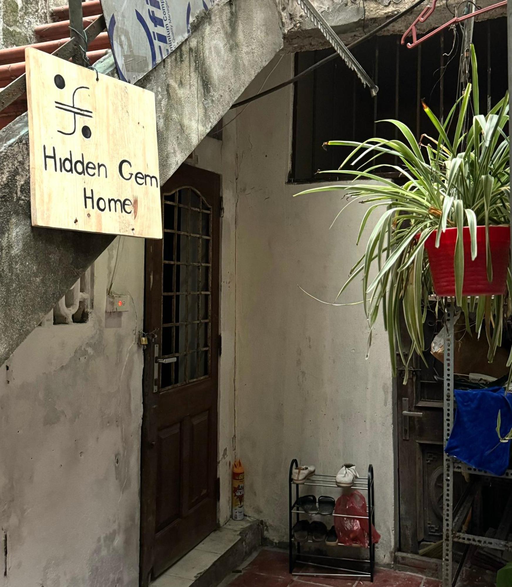Hidden Gem Homestay 2 Hanoi Exterior photo